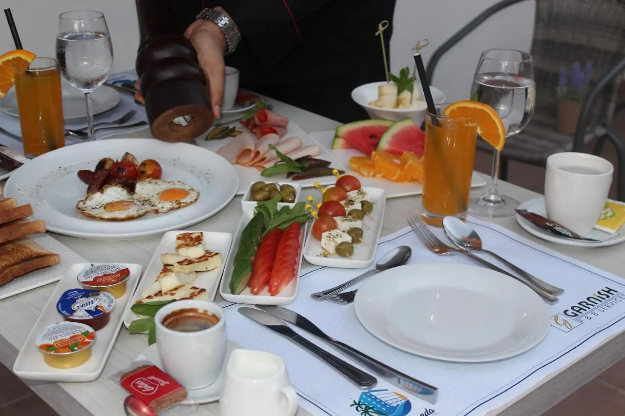 La Veranda Hotel لارنكا 3*,